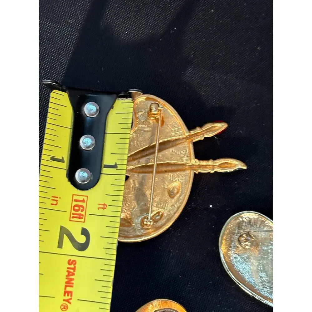 Vintage Gold Tone Jewelry Lot 3 Lapel Pins Artist Palette Heart